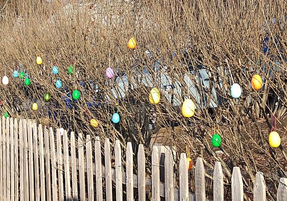 イースターエッグ